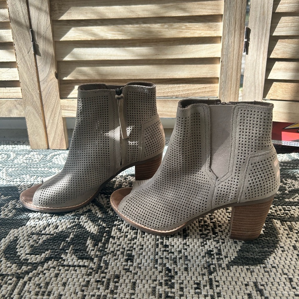 Tom’s Wedges